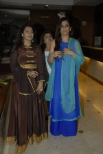 Raveena Tandon at Lalitya Munshaw concert in Rangsharda on 16th Nov 2014
